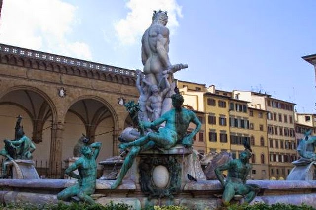 94. Uffizi Gallery (Florence, Italy)