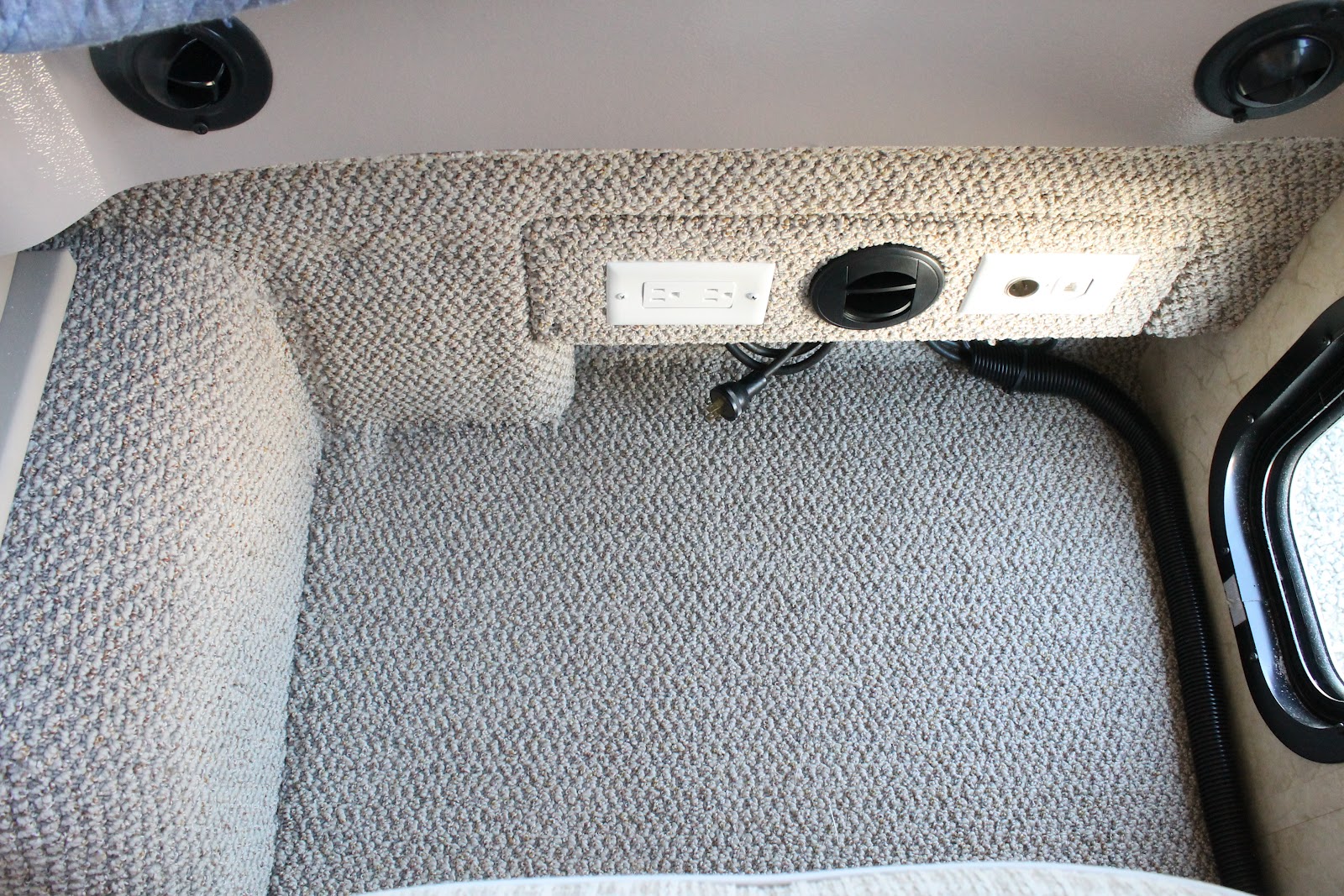 Countryside Interiors Transforming RVs and Trailers since the 80's