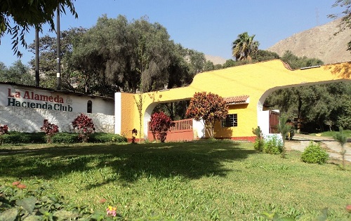 Centro Recreacional La Alameda & Hacienda Club en Ricardo Palma