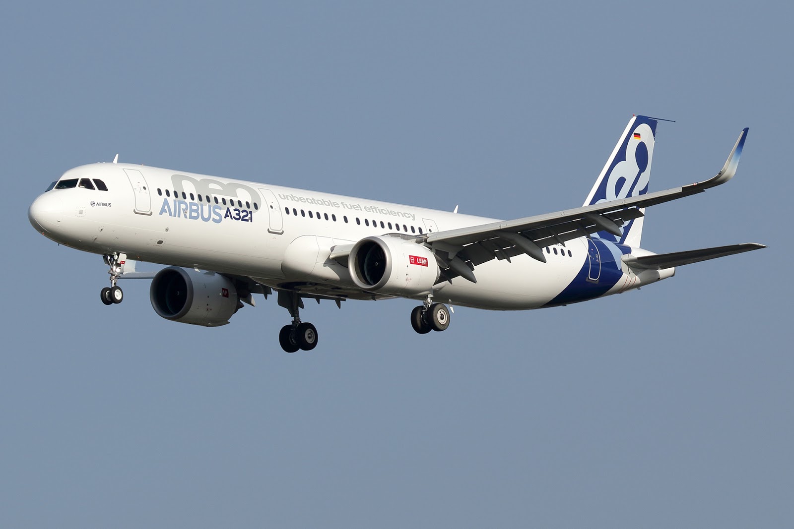 аэробус а321 пегасус. A321 neo реверс. а 321 нео. аэробус а321 neo. Airbus 321 нео.