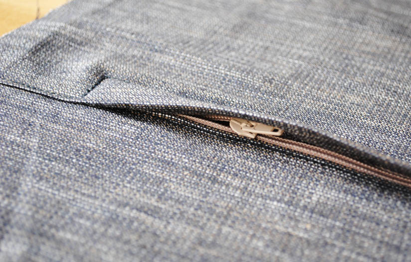 happy to make How to sew a cushion cover with a concealed zipper