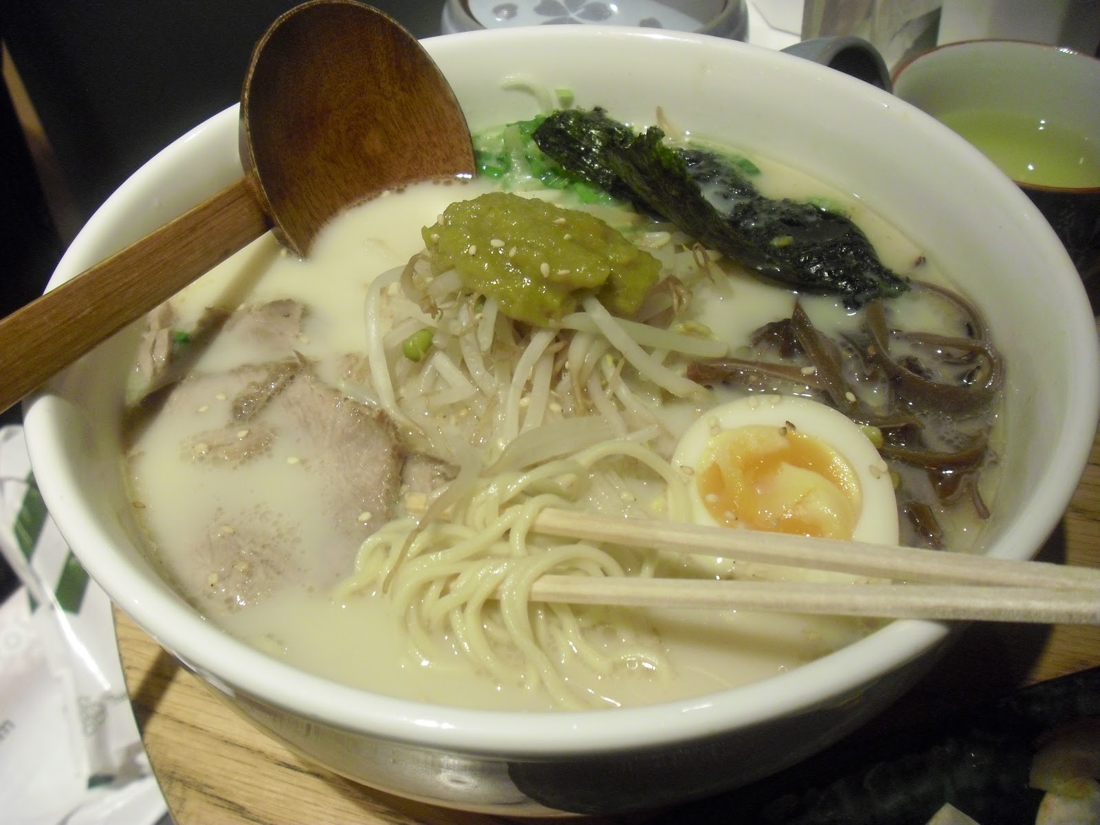 Eat Noodles Love Noodles Shoryu Ramen The Listening Restaurant