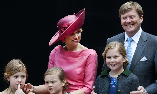 King Willem-Alexander, Queen Maxima and their daughters Princess Amalia, Princess Alexia and Princess Ariane, Prince Bernhard, Princess Annette, Prince Constantijn, Princess Laurentien, Prince Pieter-Christiaan, Princess Anita, Prince Maurits and Princess Marilene