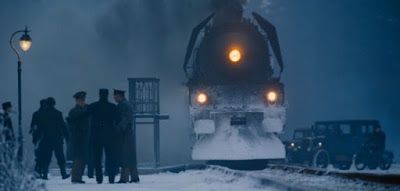 Murder on The Orient Express, Everyone is a Suspect