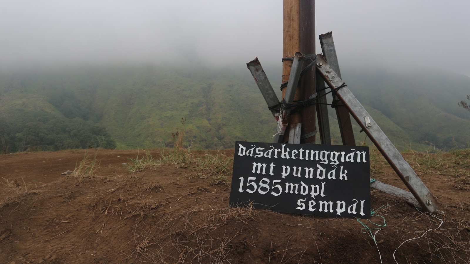 Pemulung Ilmu: Ekspedisi Gunung Pundak 1585 Mdpl & Puthuk ...