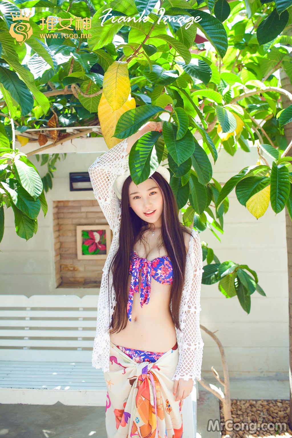 TGOD 2014-08-30: Model Lynn (刘 奕宁) (59 photos) photo 1-4