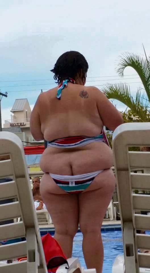 Bilderesultat for wtf bikini