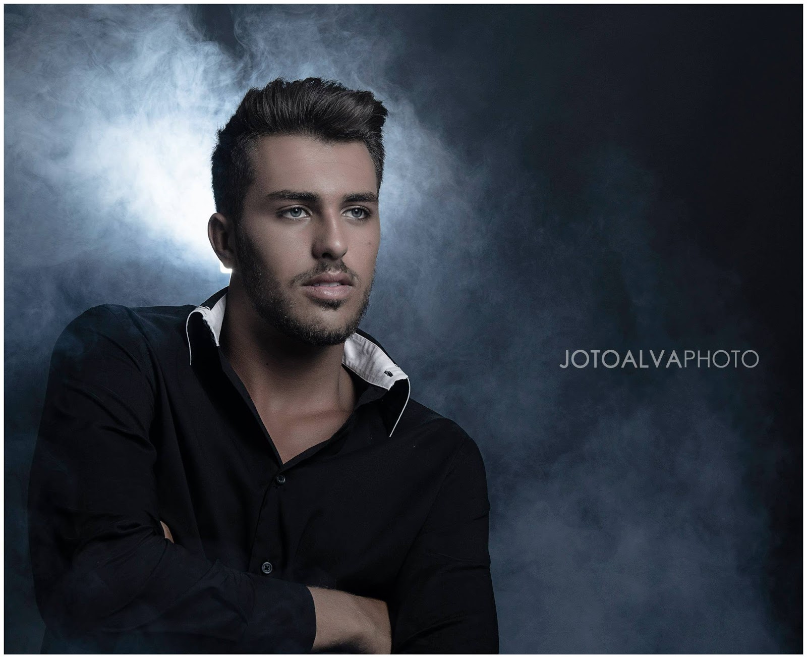 Man Central Joel Marrero In casual Wear