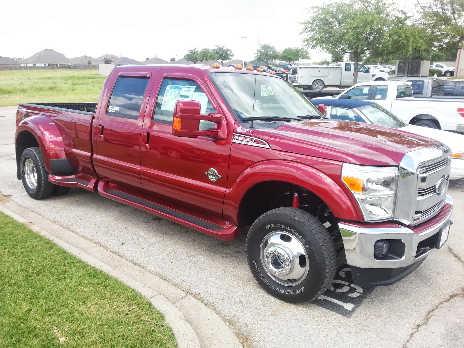 TDY Sales 817-243-9840 — New Ford F550 Laredo Custom Bed Hauler Truck