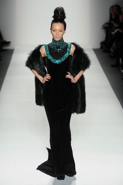 Zang Toi at New York Fashion Week Fall 2011 : Cool Chic Style Fashion