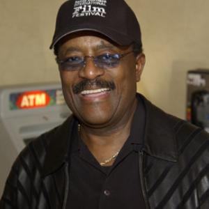 Hello USA: johnnie cochran net worth