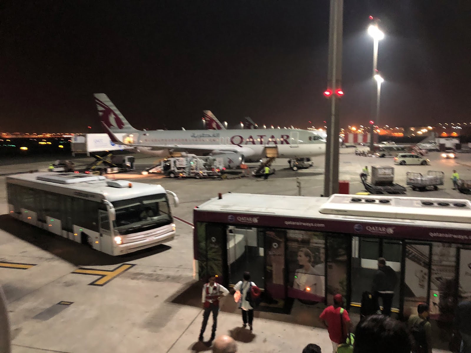 カタール航空利用体験記 機内とサービス ドーハ ハマド国際 空港の様子まで 色白くうちゃんの日常