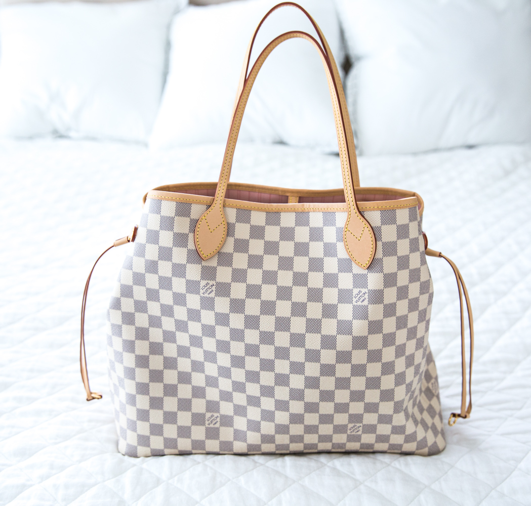 ToteSavvy & Louis Vuitton Neverfull Review | Sweet September