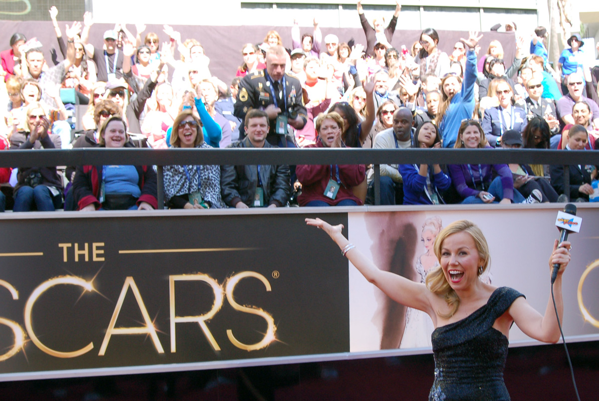 Red Carpet Closet Oscars 2013 The Red Carpet Interviews!