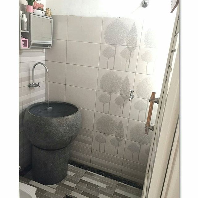 Desain Kamar Mandi Minimalis Terbaru Keramik Batu Alam Kamar Mandi