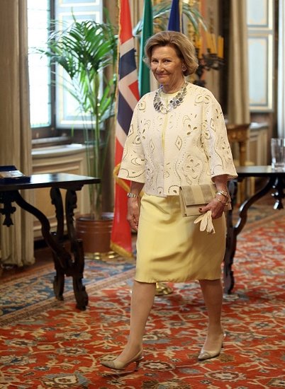 Queen Sonja and King Harald V of Norway attend a meeting with President of Italian Senate Pietro Grasso at Palazzo Giustiniani style royal, newmyroyals, new myroyals, style of Queen Sonja