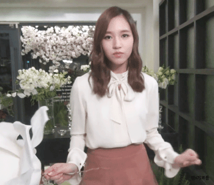14739108443.gif