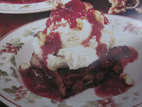 OH-SO-NUTTY BROWNIE SUNDAES