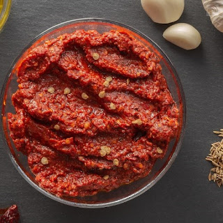 Harissa red hot pepper paste recipe