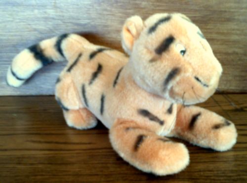 classic tigger plush