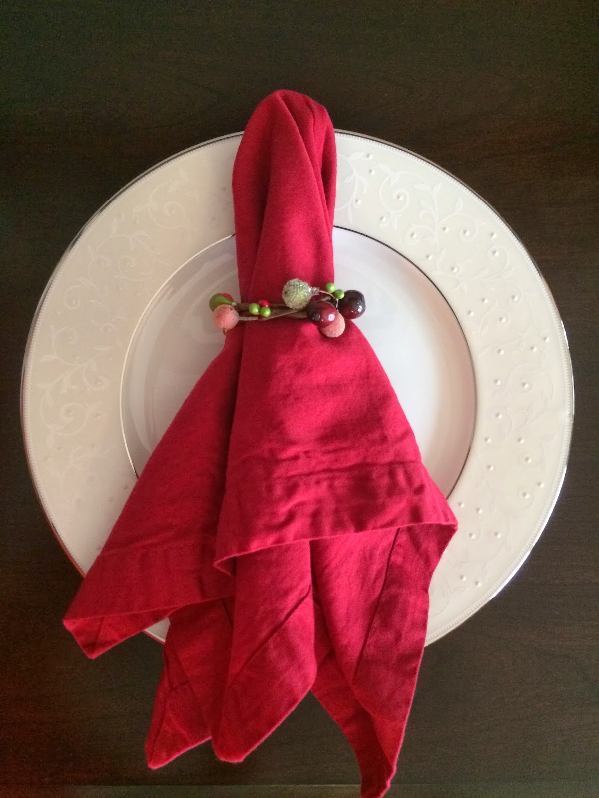 OH for the love of DIY DIY Holiday Napkin Rings
