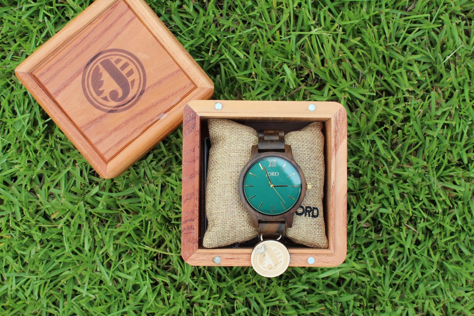 Reflecting + A Giveaway with Jord Watches A Polished Palate