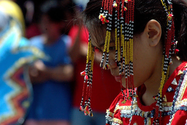 DUDE FOR FOOD: Side Views: Faces of the Kadayawan