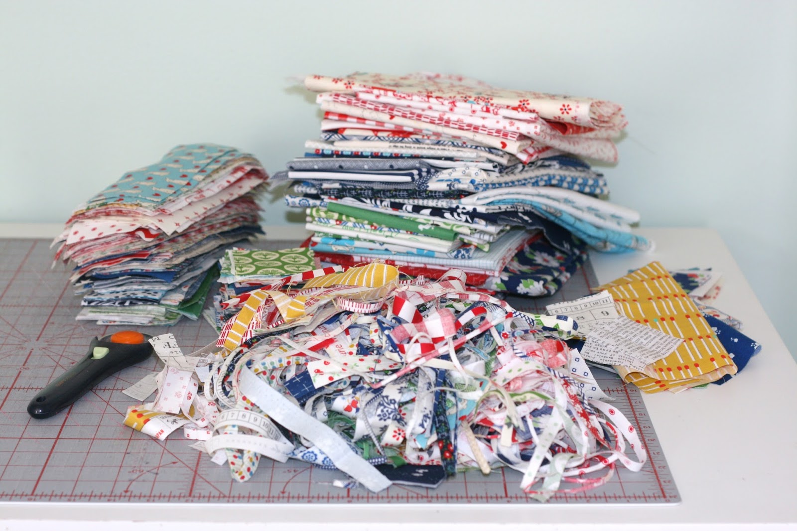 How to Pick Fabrics for a Scrappy Quilt A Little Bit Biased Bloglovin’