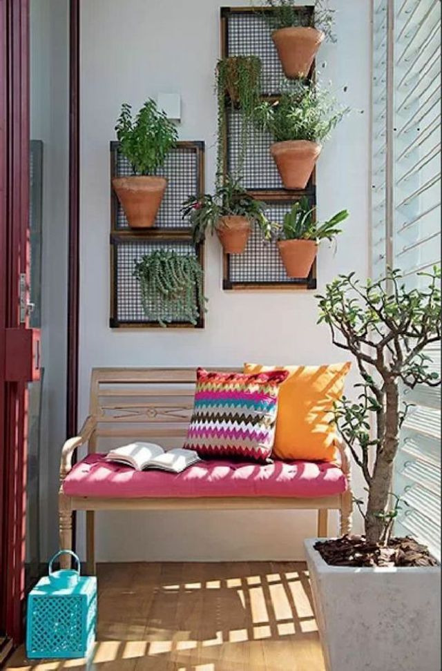Ideas para decorar balcones pequeños en primavera y verano
