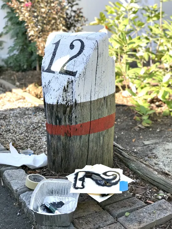 house number nautical stump