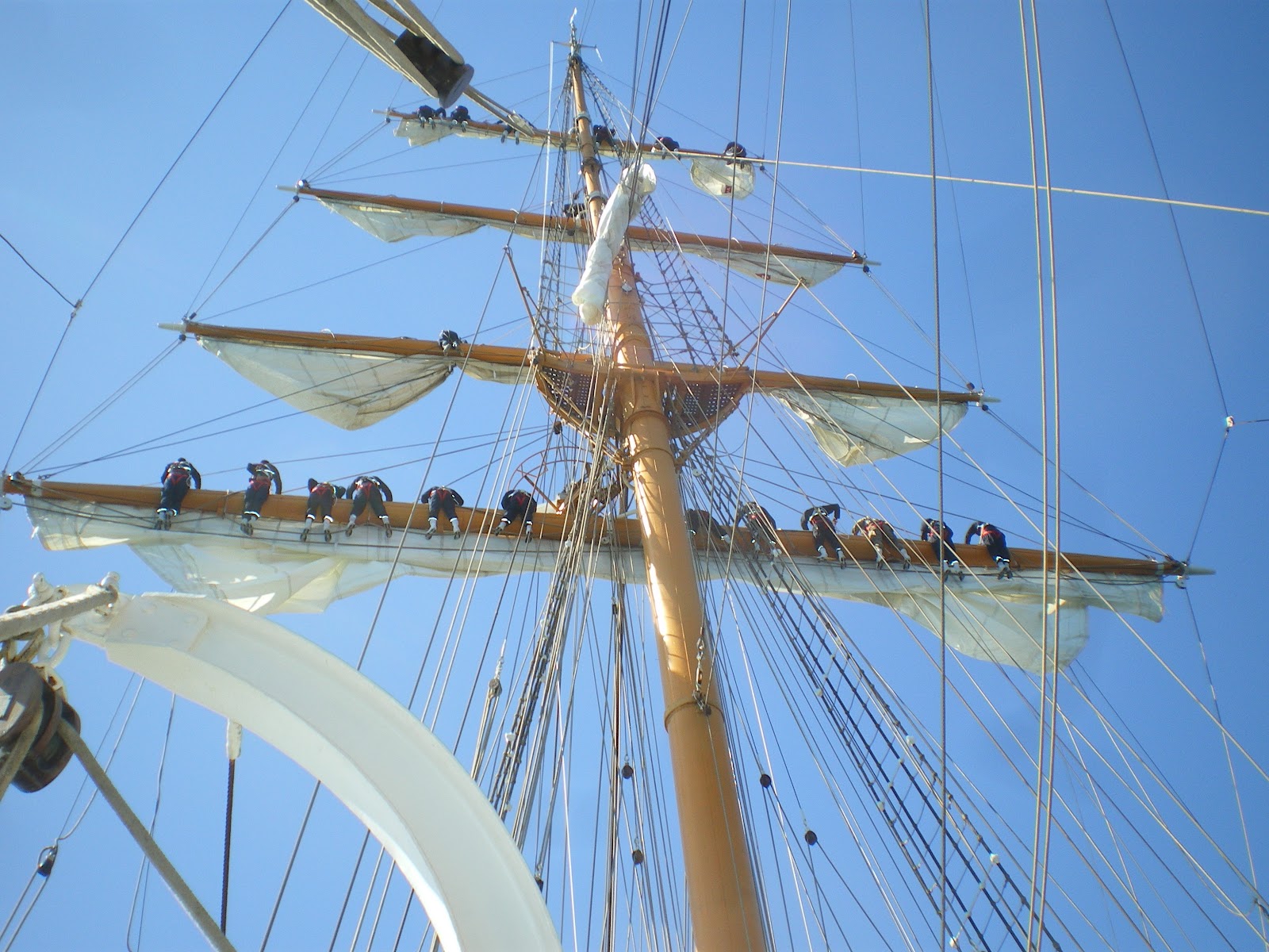 Erlebnisse in Chile BESUCH AUF DER ESMERALDA