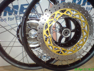 Kualitas Tinggi! 3 Merk Velg Motor Paling Kuat yang Wajib Dipilih