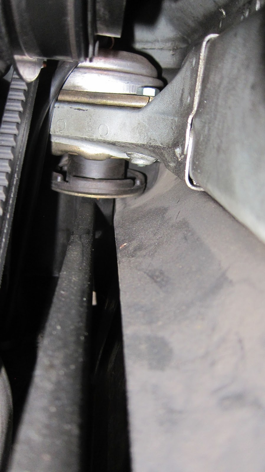 TwoFourths Full A Porsche 993 Blog Porsche 993 Motor Mount Replacement