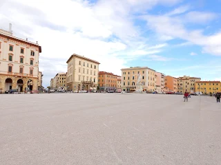 リヴォルノの広場