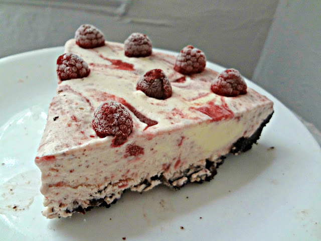 Raspberry Ice Cream "Cake-Pie"
