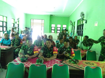 KELOMPOK TANI NGRAMPAL DAPAT BANTUAN ALAT TRANSPLANTER
