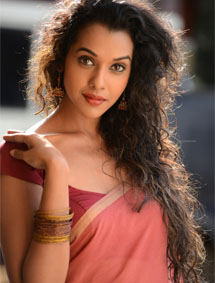 Anupriya Goenka Wiki Movies Affairs Biodata Contact Info