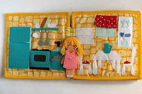 Travel dollhouse busy book with felt paper doll-kitchen and dining room Кукольный домик - Кухня и столовая