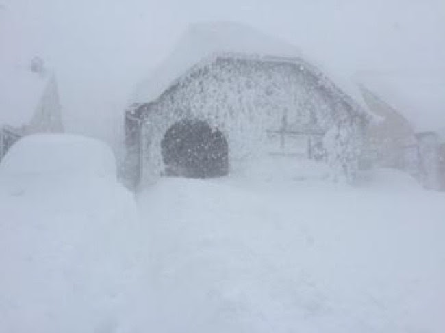 WOW! - Unbelievable Photos From Upstate New York’s Freak Snowstorm. WOW! - Unbelievable Photos From Upstate New York’s Freak Snowstorm.