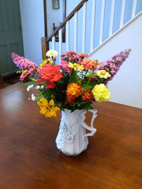 Pam S English Cottage Garden Creating A Cutting Garden