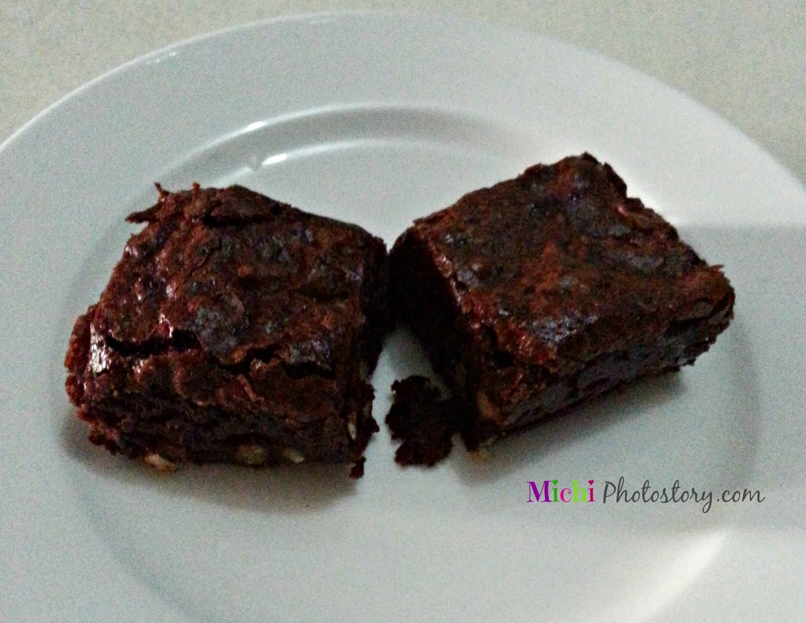 Michi Photostory Duncan Hines California Walnut Brownies