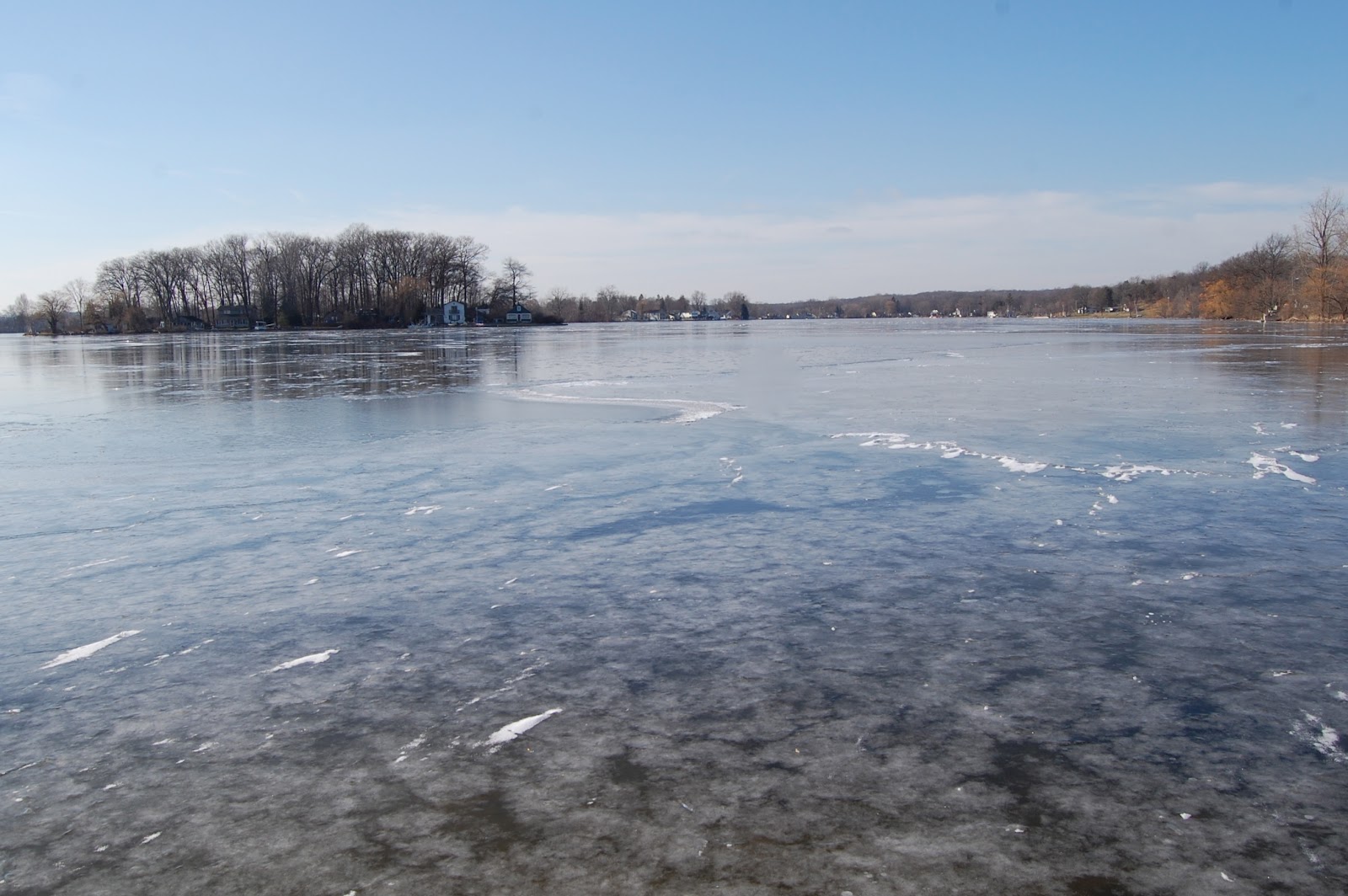 Pontiac Lake: Your Michigan Escape Awaits!