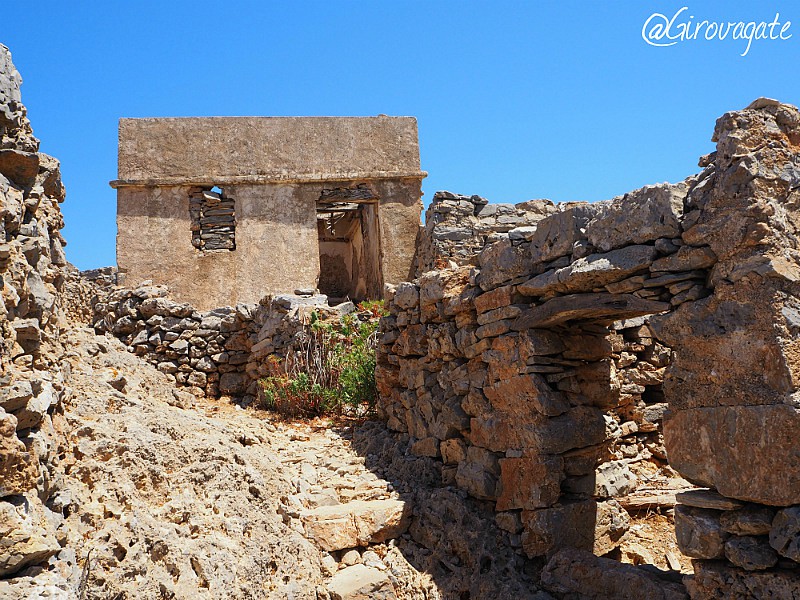 argos paese fantasma saria karpathos