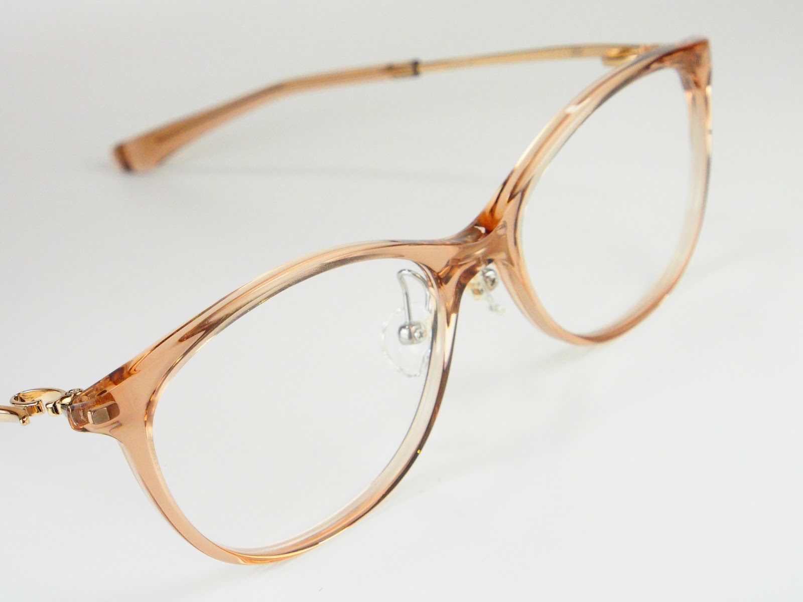 女性が眼鏡をもっとナチュラルに 999.9（フォーナインズ）「NPM-43」「NPM-44」 | 愛知県岡崎市で1882年創業の眼鏡専門店