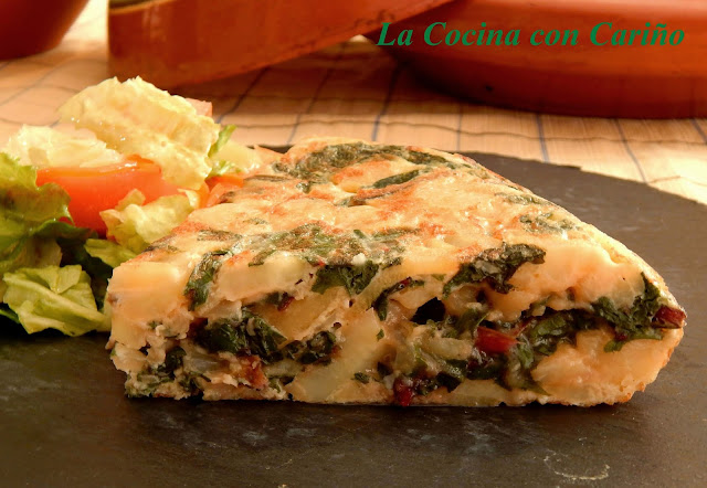 Tortilla De Patatas Y Hojas De Remolacha