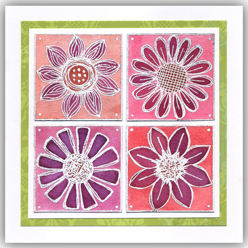 Fleurs Blanches Et Rouges Message D Anniversaire Joyeux