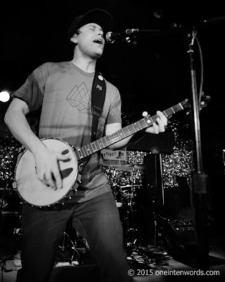 Shred Kelly at The Legendary Horseshoe Tavern in Toronto, December 5, 2015 Photo by John at One In Ten Words oneintenwords.com toronto indie alternative music blog concert photography pictures