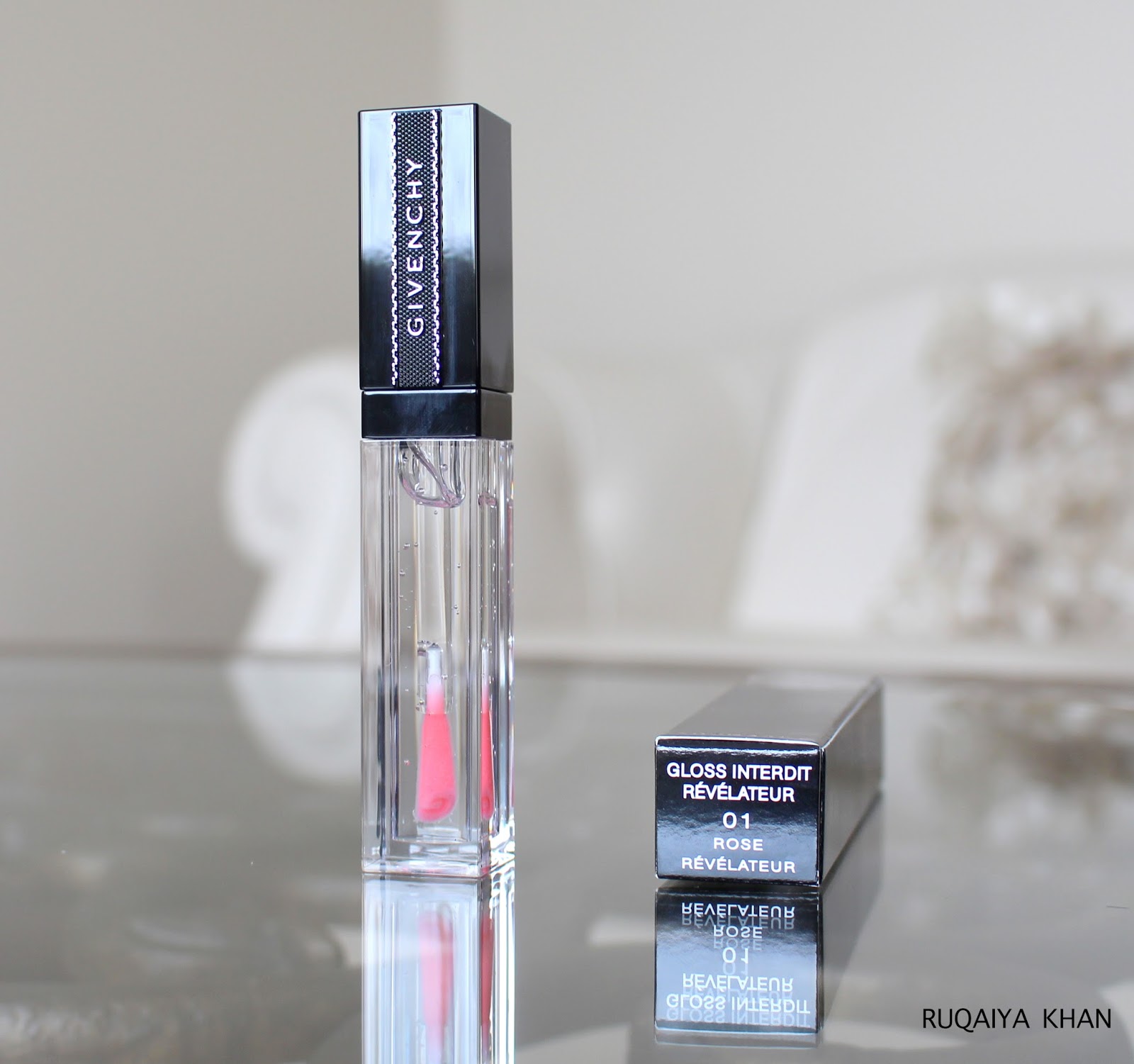 Мраморный блеск givenchy. Givenchy gloss interdit vinyl 16. Givenchy gloss interdit блеск для губ 05. Блеск для губ givenchy gloss 03. Givenchy gloss interdit.