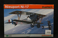 Eduard Nieuport 17 1/48. Photos de la maquette d'Eduard du Nieuport 17 au 1/48.