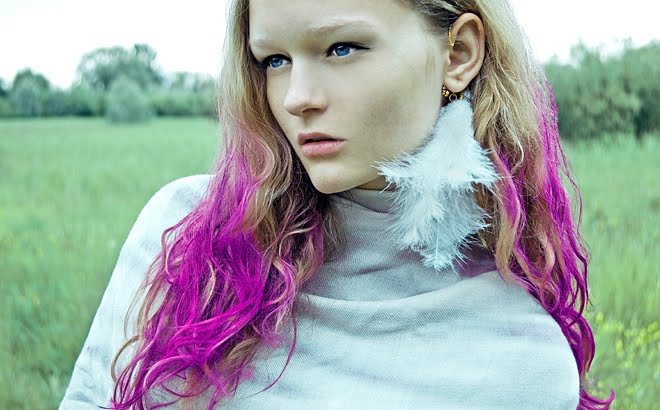 Let Me Be Free!!! kulak arkası küpeleri